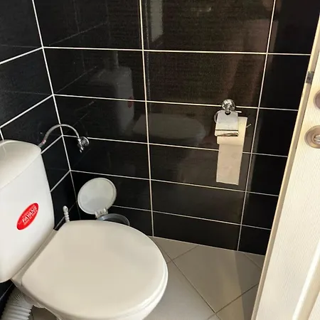 Persani 3 Sanny 公寓 *